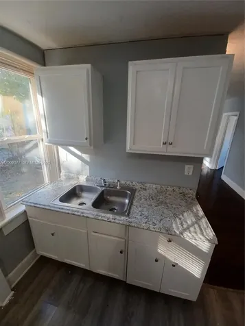 1710 W 2nd Street Jacksonville FL 32209