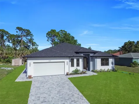 1274 Ronald Street North Port FL 34286