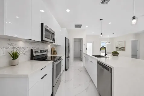 103 Diplomat Parkway E Cape Coral FL 33909
