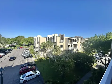 7860 Camino Real Miami FL 33143