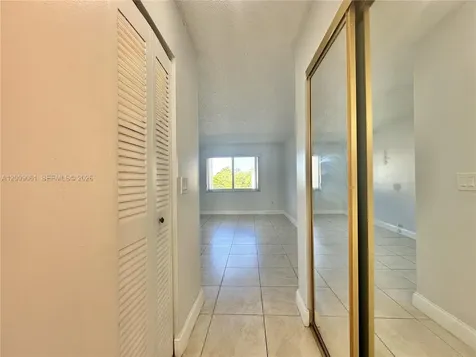 7860 Camino Real Miami FL 33143