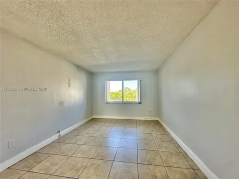 7860 Camino Real Miami FL 33143