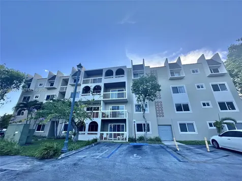 7860 Camino Real Miami FL 33143