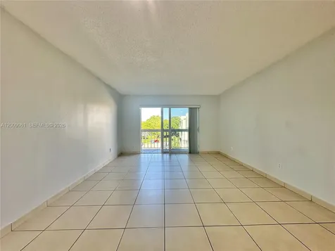 7860 Camino Real Miami FL 33143