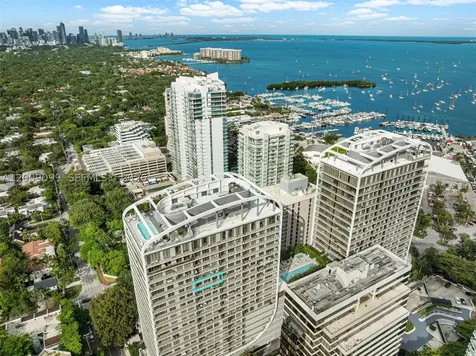 2678 Tigertail Miami FL 33133