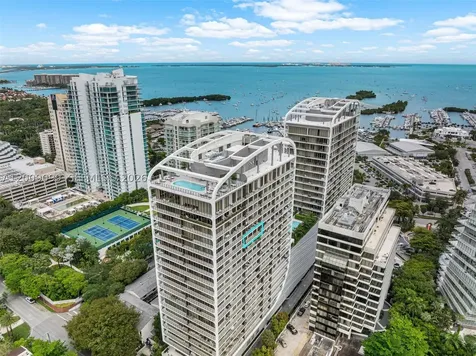 2678 Tigertail Miami FL 33133