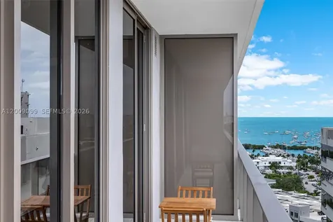 2678 Tigertail Miami FL 33133