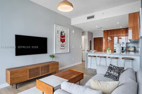 2678 Tigertail Miami FL 33133