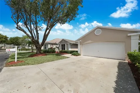 2395 SE 7th Place Homestead FL 33033