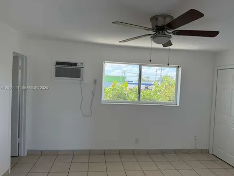 609 NE 6 Th Court Boynton Beach FL 33435