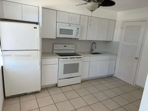 609 NE 6 Th Court Boynton Beach FL 33435