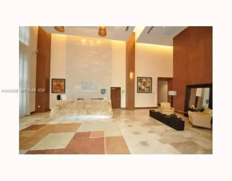 31 SE 5th Street Miami FL 33131