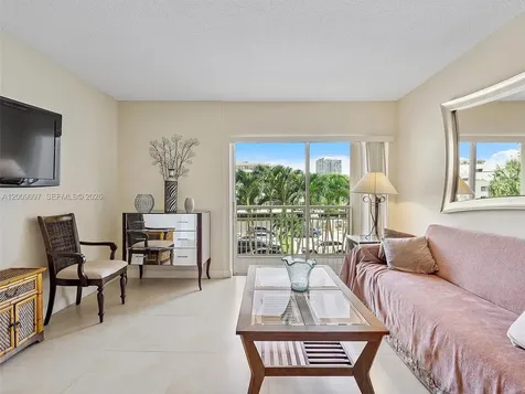 400 Kings Point Drive Sunny Isles Beach FL 33160