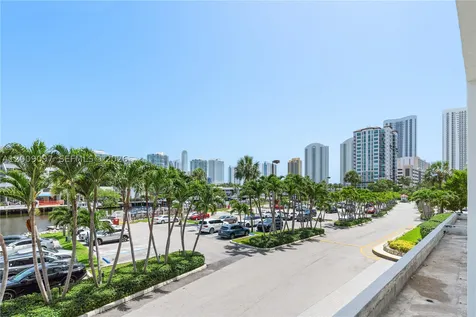 400 Kings Point Drive Sunny Isles Beach FL 33160