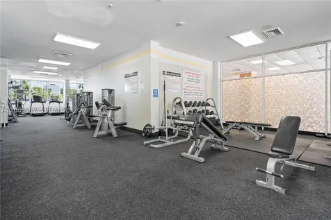 400 Kings Point Drive Sunny Isles Beach FL 33160