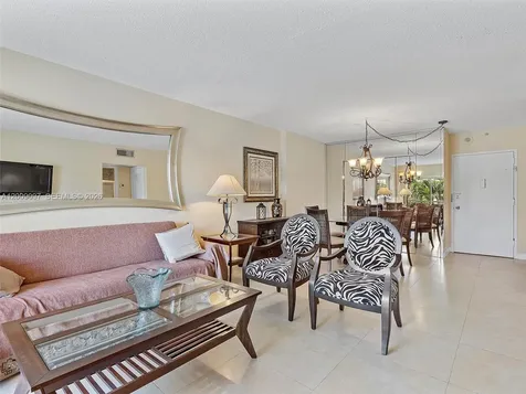 400 Kings Point Drive Sunny Isles Beach FL 33160