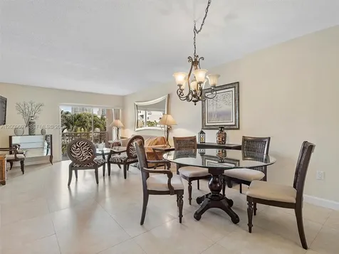 400 Kings Point Drive Sunny Isles Beach FL 33160
