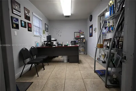 4450 E 10th Court Hialeah FL 33013