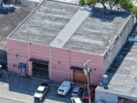4450 E 10th Court Hialeah FL 33013