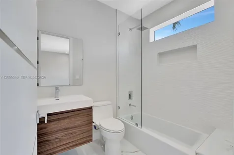 1223 SW 12th Court Miami FL 33135