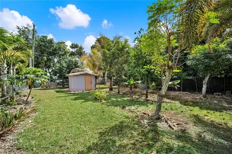 105 NW 7th Avenue Homestead FL 33030