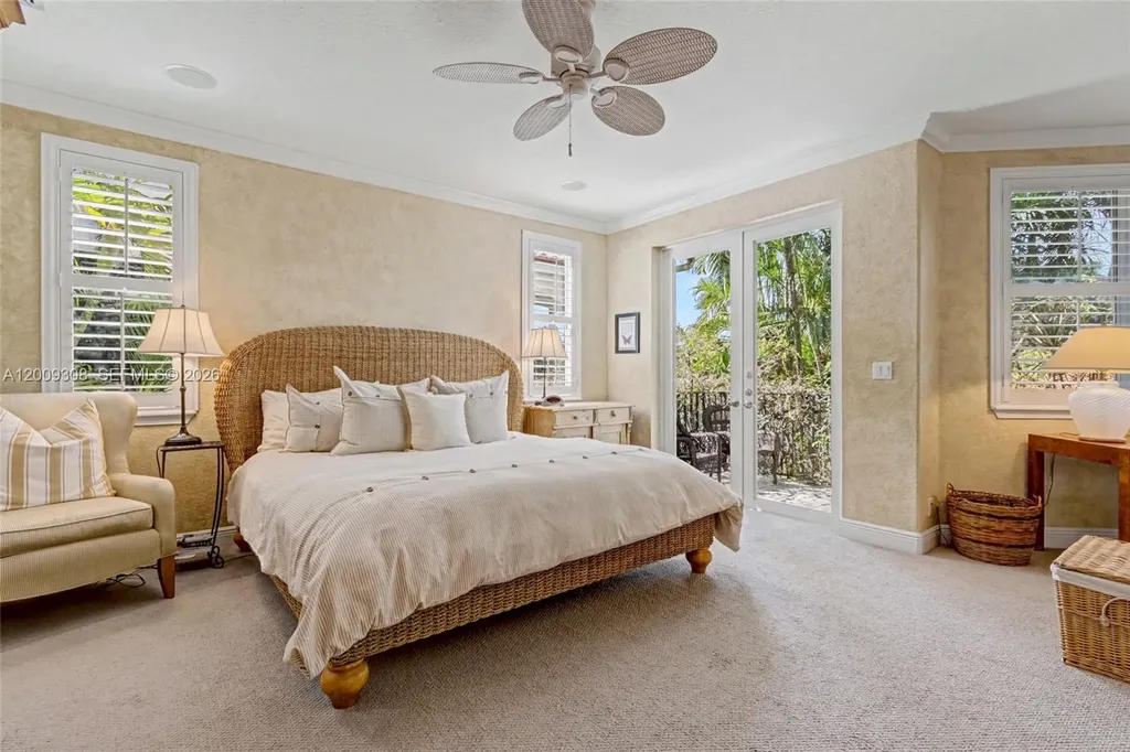 417 Hendricks Isle Fort Lauderdale FL 33301
