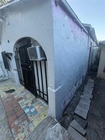 1111 NW 26th Street Miami FL 33127