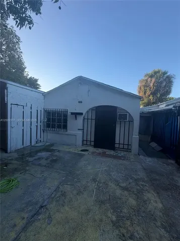 1111 NW 26th Street Miami FL 33127