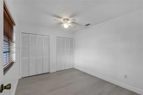 1403 S Liberty Avenue Homestead FL 33034
