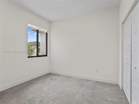 8382 NW 51st Terrace Doral FL 33166