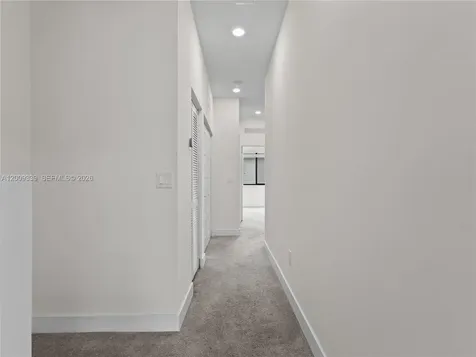 8382 NW 51st Terrace Doral FL 33166