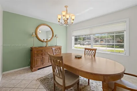 13730 SW 75th Avenue Palmetto Bay FL 33158