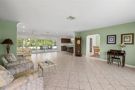 13730 SW 75th Avenue Palmetto Bay FL 33158