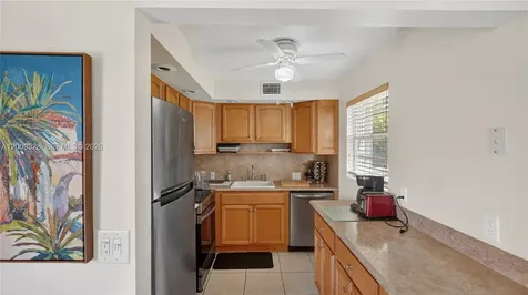 438 Mansfield K Boca Raton FL 33434