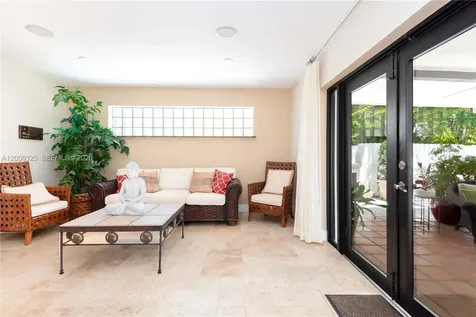 13300 SW 21st Street Miami FL 33175