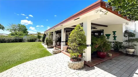 13300 SW 21st Street Miami FL 33175