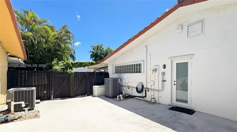 13300 SW 21st Street Miami FL 33175