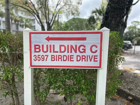 3597 Birdie Green Acres FL 33460