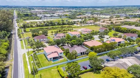 7601 Cavalia Drive Davie FL 33328
