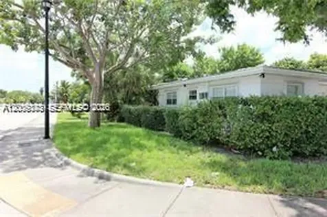 190 NE 90th Street El Portal FL 33138