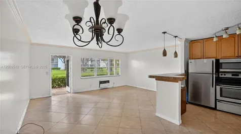 48 Mansfield B Boca Raton FL 33434