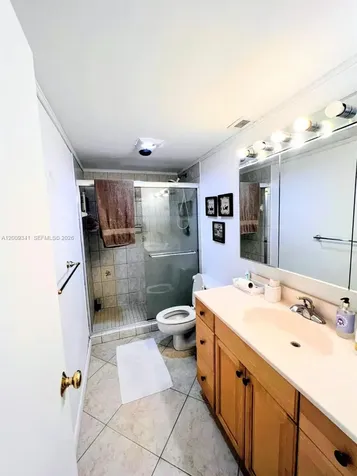 300 Bayview Drive Sunny Isles Beach FL 33160