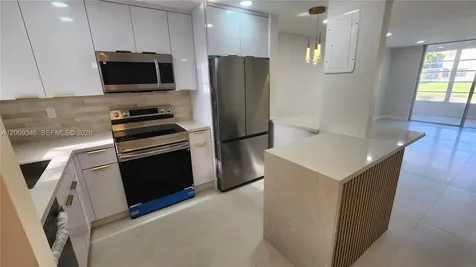 2711 N Pine Island Road Sunrise FL 33322