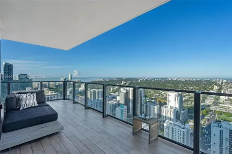 88 SW 7th Street Miami FL 33130