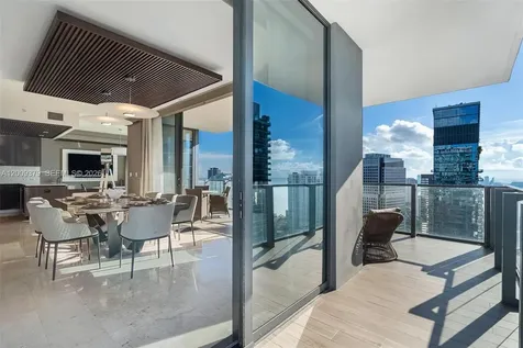 88 SW 7th Street Miami FL 33130