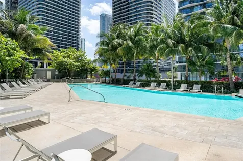 88 SW 7th Street Miami FL 33130