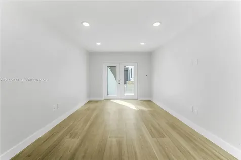 1925 SW 23rd Street Miami FL 33145