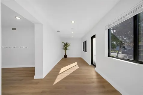 1925 SW 23rd Street Miami FL 33145