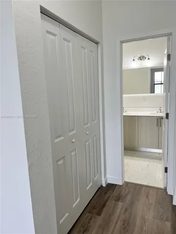 15540 SW 136th Street Miami FL 33196