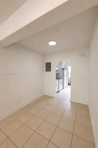 935 Bay Drive Miami Beach FL 33141
